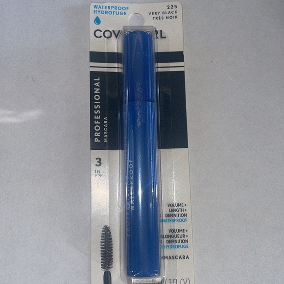 Covergirl Professional 3-in-1 Curved Brush Mascara, 225 black noir volum… - Picture 3 of 8